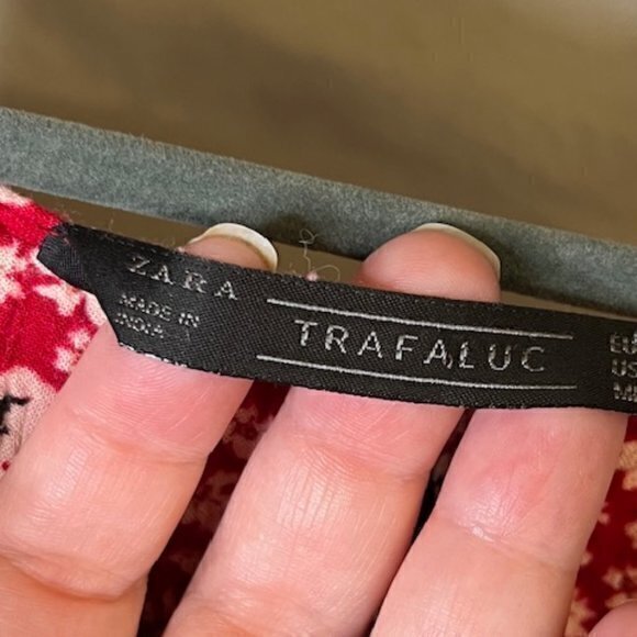 SALE!! 2 for $15 Zara Asymmetric Hem Floral Lightweight Gauzy Dress Red Sz M - Picture 10 of 12